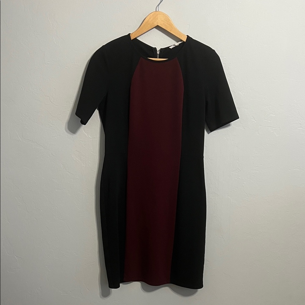 41 Hawthorn Black and Burgundy Sheath Dress